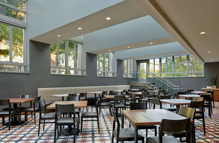 Embassy Suites by Hilton Washington D.C. – Convention Center hotel detail image 2