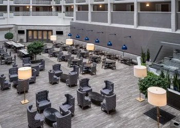 Embassy Suites by Hilton Baltimore Hunt Valley hotel thumbnail 4
