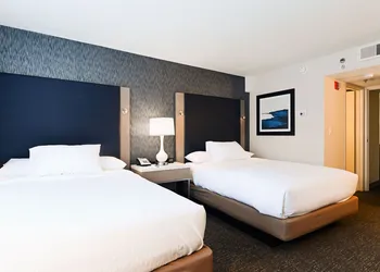 Embassy Suites by Hilton Baltimore Hunt Valley hotel thumbnail 7