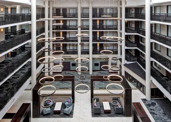 Embassy Suites Syracuse hotel thumbnail 6