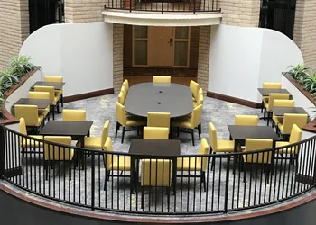 Embassy Suites by Hilton Dallas Park Central Area hotel thumbnail 8