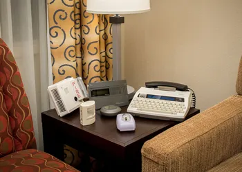 Embassy Suites by Hilton Seattle Tacoma International Airport hotel thumbnail 7