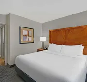 Embassy Suites by Hilton Detroit Livonia Novi hotel detail image 7