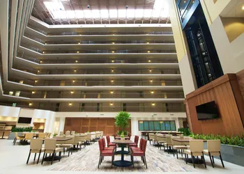 Embassy Suites by Hilton Portland Tigard hotel thumbnail 6
