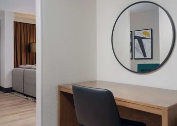Embassy Suites by Hilton Memphis East Germantown Area hotel thumbnail 8