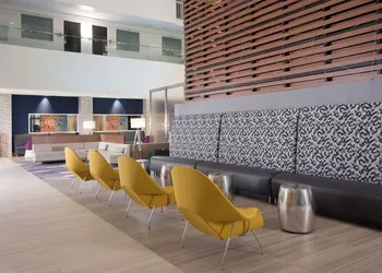 Embassy Suites by Hilton Raleigh Crabtree hotel thumbnail 3