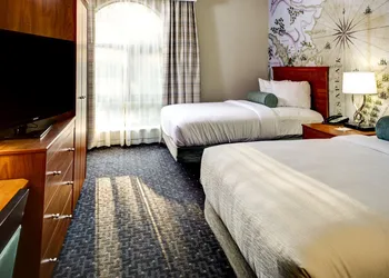 Embassy Suites Williamsburg hotel thumbnail 6