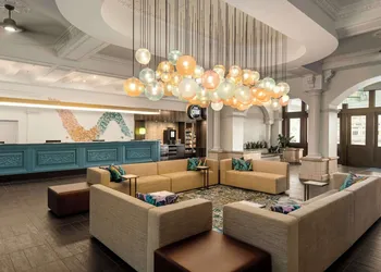 Embassy Suites by Hilton Fort Lauderdale 17th Street hotel thumbnail 7