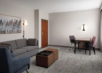 Embassy Suites by Hilton Franklin Cool Springs hotel thumbnail 5