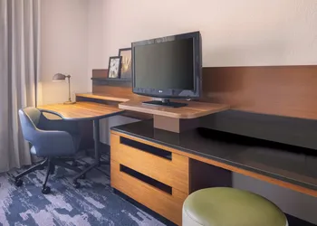 Fairfield Inn & Suites Jacksonville Airport hotel thumbnail 7