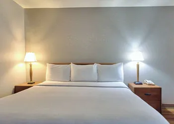 Motel 6 Buffalo, NY - Airport - Williamsville hotel thumbnail 6