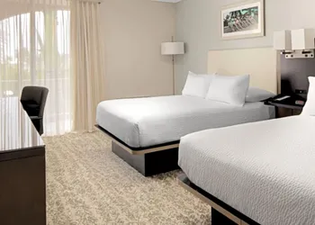 Fairfield Inn And Suites By Marriott Palm Beach hotel thumbnail 7