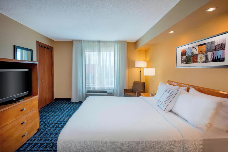 Fairfield Inn and Suites By Marriott Merrillville hotel detail image 6