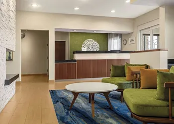 Fairfield Inn & Suites Findlay hotel thumbnail 2
