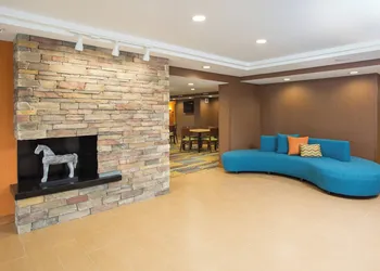 Fairfield Inn by Marriot Manchester-Boston Regional Airport hotel thumbnail 2