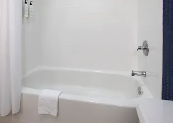 Fairfield by Marriott Rochester Henrietta/University Area hotel thumbnail 4