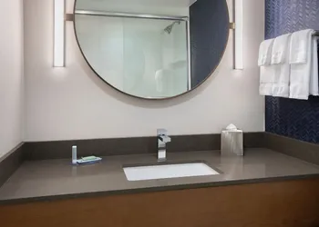 Fairfield by Marriott Rochester Henrietta/University Area hotel thumbnail 5