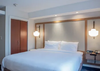 Fairfield Inn and Suites by Marriott Denton hotel thumbnail 4