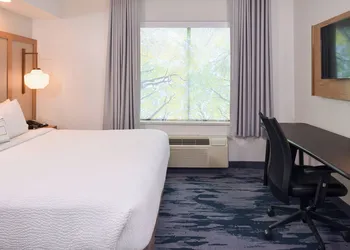 Fairfield Inn by Marriott Pittsburgh New Stanton hotel thumbnail 8