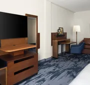 Fairfield Inn & Suites Newark Liberty International Airport hotel detail image 3