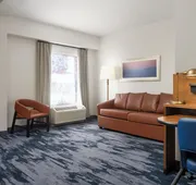 Fairfield Inn & Suites Newark Liberty International Airport hotel detail image 4