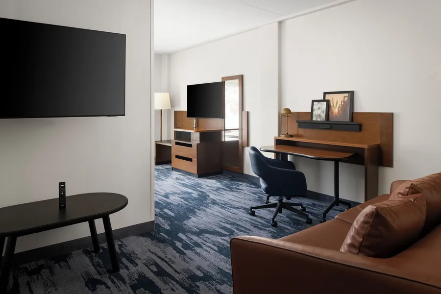 Fairfield Inn & Suites Newark Liberty International Airport hotel detail image 6