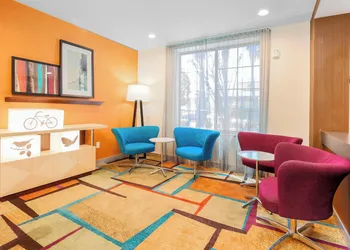 Fairfield Inn & Suites Temecula by Marriott hotel thumbnail 2