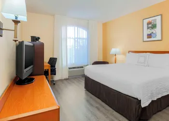 Fairfield Inn & Suites Temecula by Marriott hotel thumbnail 7