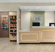 Fairfield Inn and Suites by Marriott Indianapolis Airport hotel detail image 4