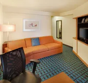 Fairfield Inn and Suites by Marriott Indianapolis Airport hotel detail image 5