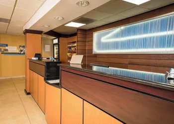 Fairfield Inn & Suites by Marriott Knoxville/East hotel thumbnail 2