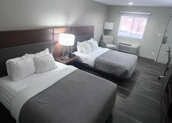 SureStay Plus by Best Western Alamogordo White Sands hotel thumbnail 2