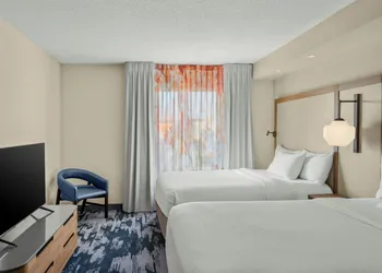 Fairfield Inn and Suites by Marriott Marion hotel thumbnail 5