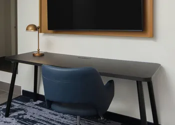 Fairfield Inn & Suites by Marriott® Grand Rapids Airport hotel thumbnail 4