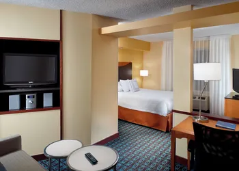 Fairfield Inn by Marriott Clarksville hotel thumbnail 6