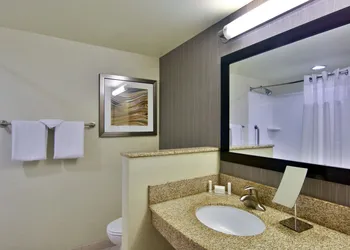 Fairfield Inn by Marriott Clarksville hotel thumbnail 8