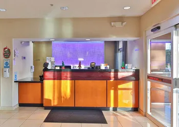 Comfort Inn & Suites Houston North - Spring hotel thumbnail 2