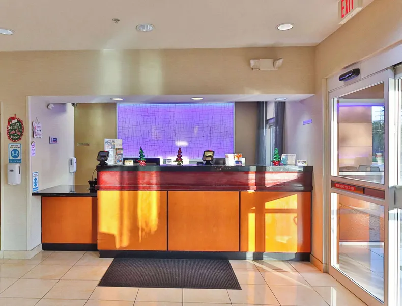 Comfort Inn & Suites Houston North - Spring hotel detail image 2