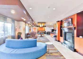 Comfort Inn & Suites Houston North - Spring hotel thumbnail 4