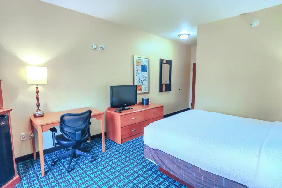 Comfort Inn & Suites Houston North - Spring hotel detail image 6