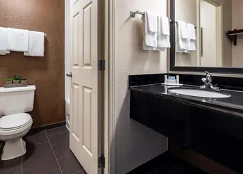 Fairfield Inn by Marriott Myrtle Beach North hotel thumbnail 5