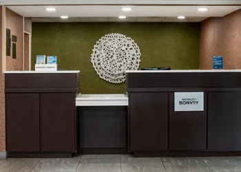 Fairfield Inn & Suites by Marriott Gulfport hotel thumbnail 3