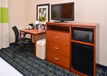 Fairfield Inn & Suites by Marriott Gulfport hotel thumbnail 5
