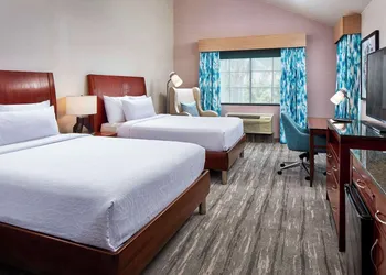 Hilton Garden Inn Valencia Six Flags hotel thumbnail 3