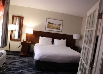 Fairfield Inn by Marriott Raleigh Airport/RTP hotel thumbnail 6