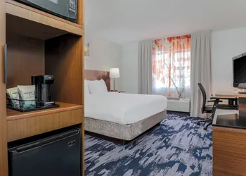 Fairfield Inn & Suites Houston Westchase hotel thumbnail 6