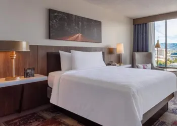 Hilton Garden Inn San Francisco/Oakland Bay Bridge hotel thumbnail 7