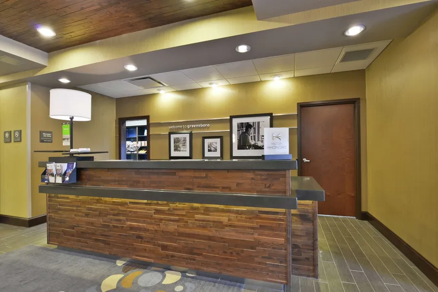 Hampton Inn & Suites Greensboro/Coliseum Area hotel detail image 2