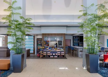 Hilton Garden Inn Oklahoma City Airport hotel thumbnail 6