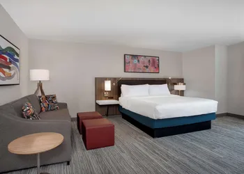 Hilton Garden Inn Omaha West hotel thumbnail 6